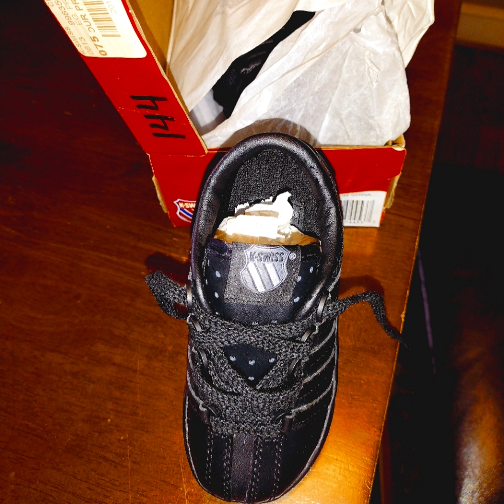 Brand New Toddler KSwiss Black 75c